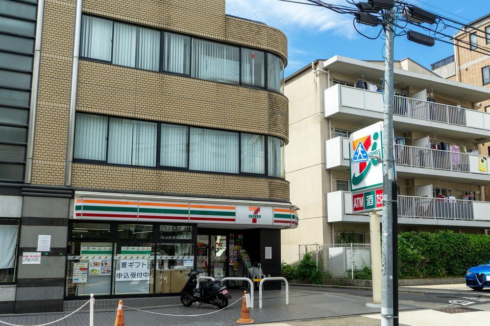 渋谷区東１丁目　セブンイレブン