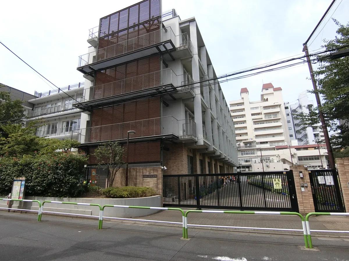 四谷小学校