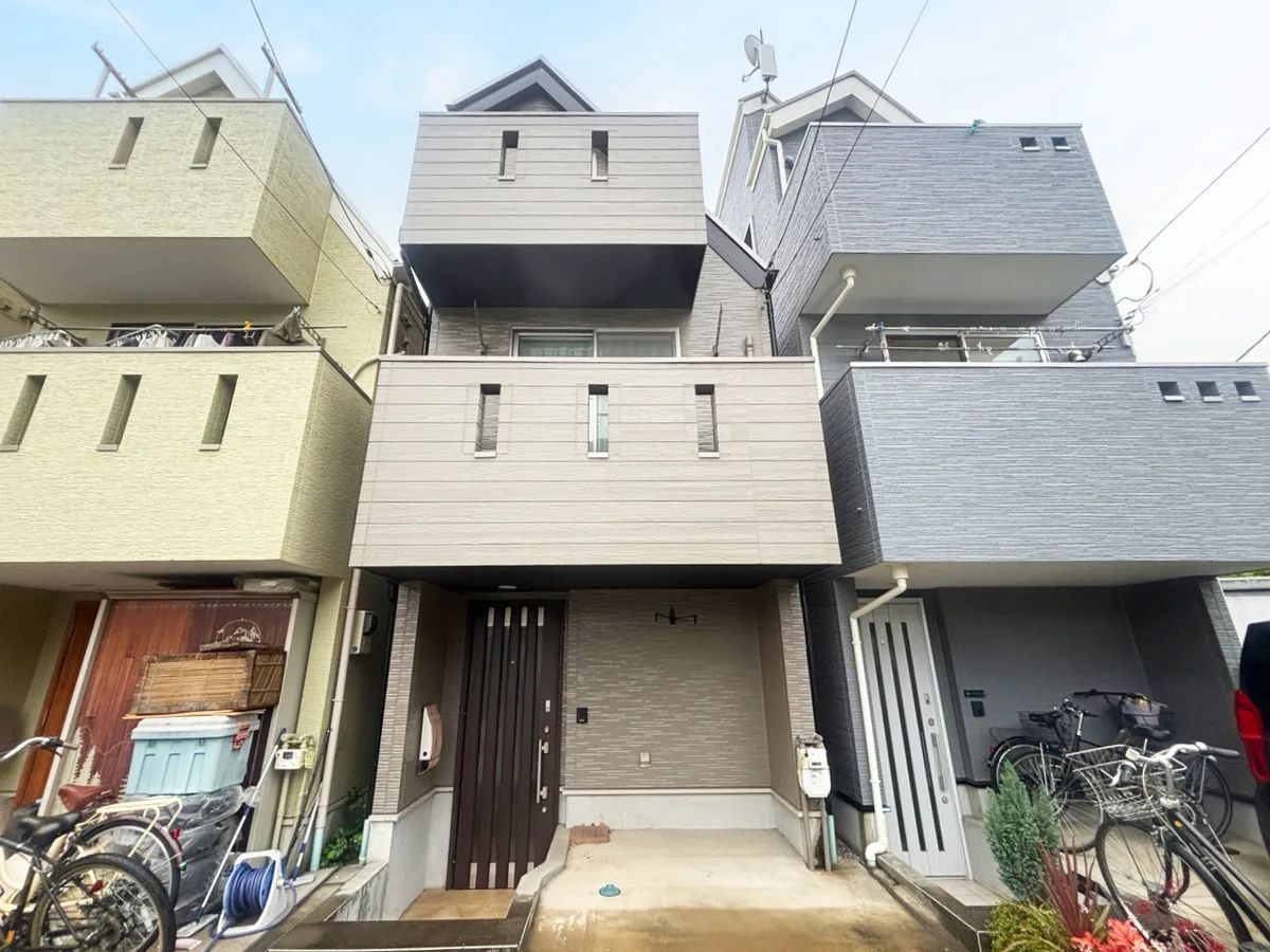 世田谷区千歳台5丁目 中古戸建 2SLDK リフォーム済 3階建